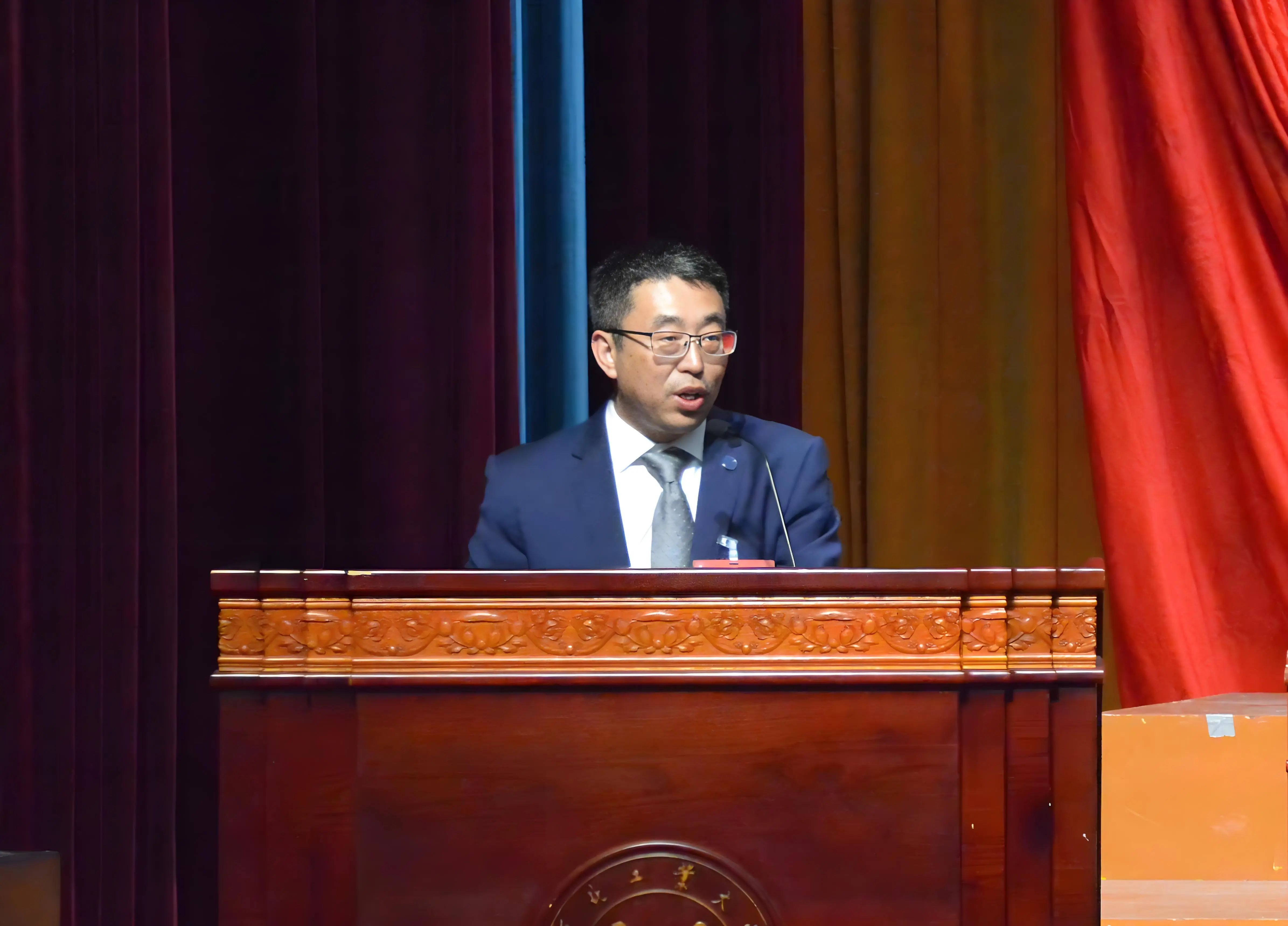 伟德中国官网入口